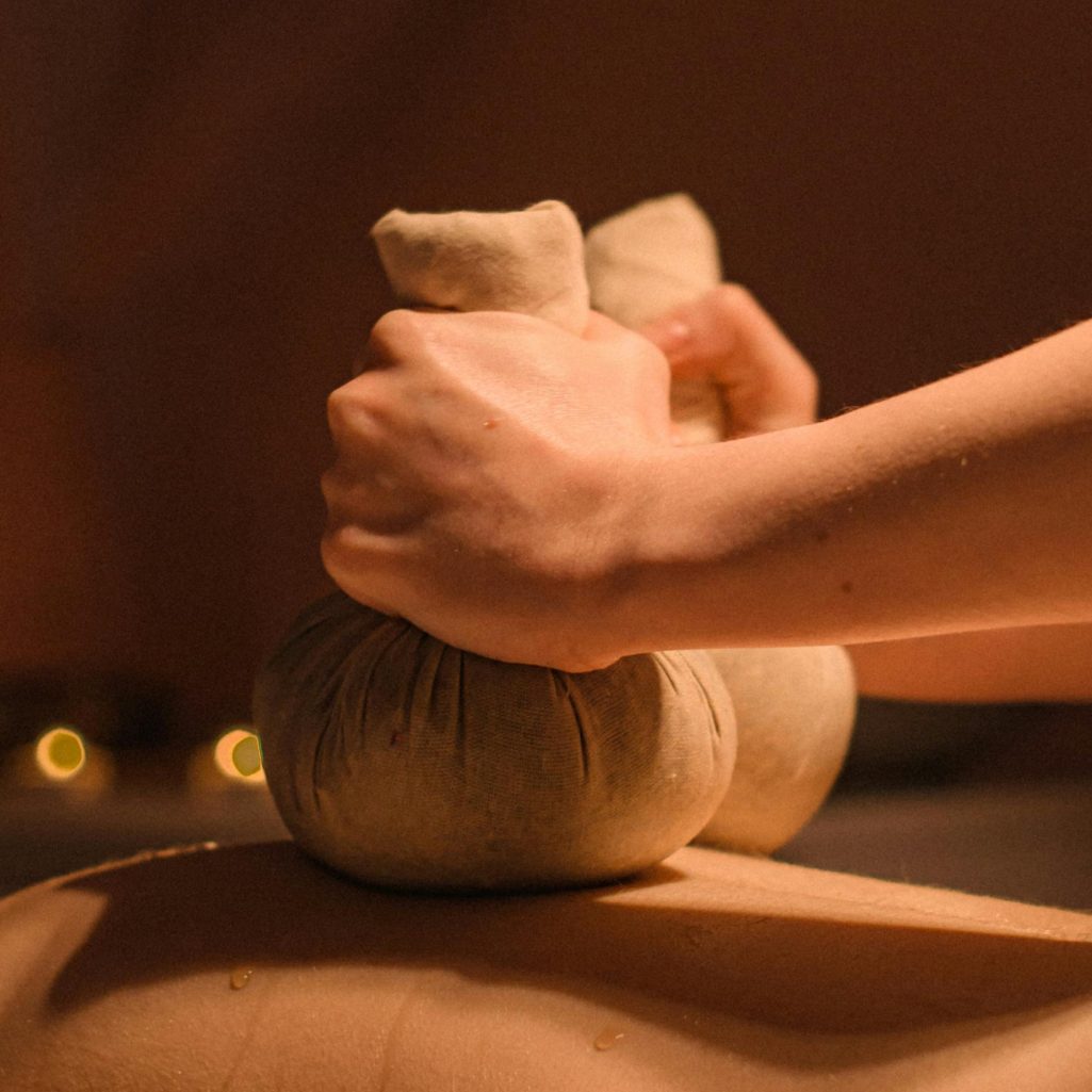 Podikizhi (herbal powder poultice)​ at Anupama Wellness-UK.jpg